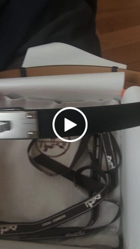 Customer video review of hm kelly belt 18mm black epsom leather