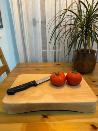 Customer photo review of Kesme Tahtası / Sunum Tahtası Gürgen Ağacı Tabak Bölmeli 35x24 Cm