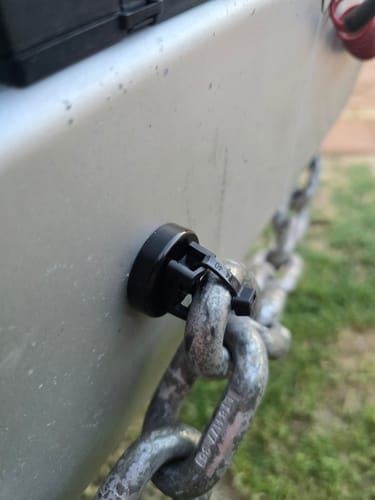 Customer photo review of ZBAD1 - Magnet Cable Tie Holders