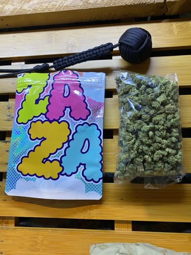 Customer photo review of Gorilla Glue - 28 Grams Littles - Indica