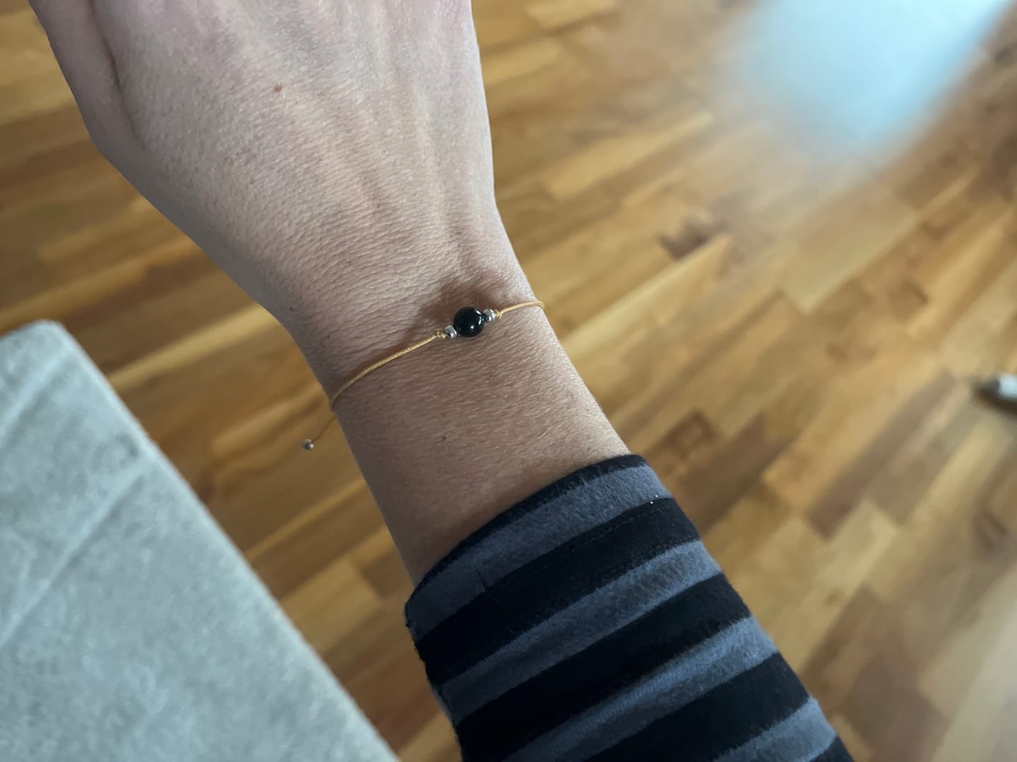 Customer photo review of Obsidian Armband - Naturband