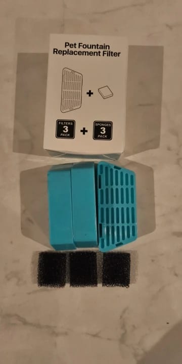 Customer photo review of ROJECO Water Fountain Replaceable Filter For 2.2L Wireless Cat Water Fountain
