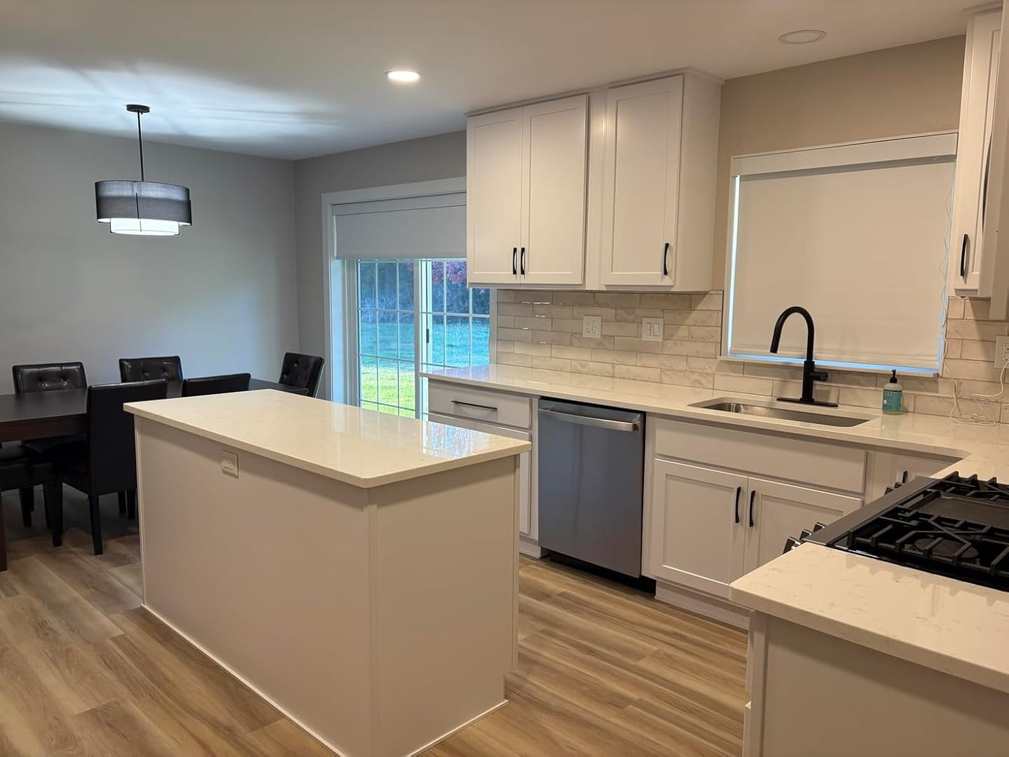 Customer photo review of Bringnox Motorized Roller Shades 100% Blackout Cream
