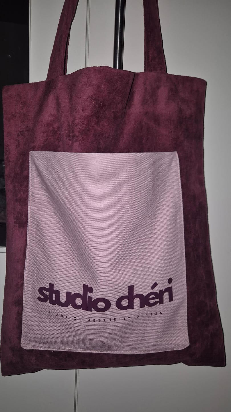 Customer photo review of ADRIANA - Mini Tote Bag  | Saint Valentine
