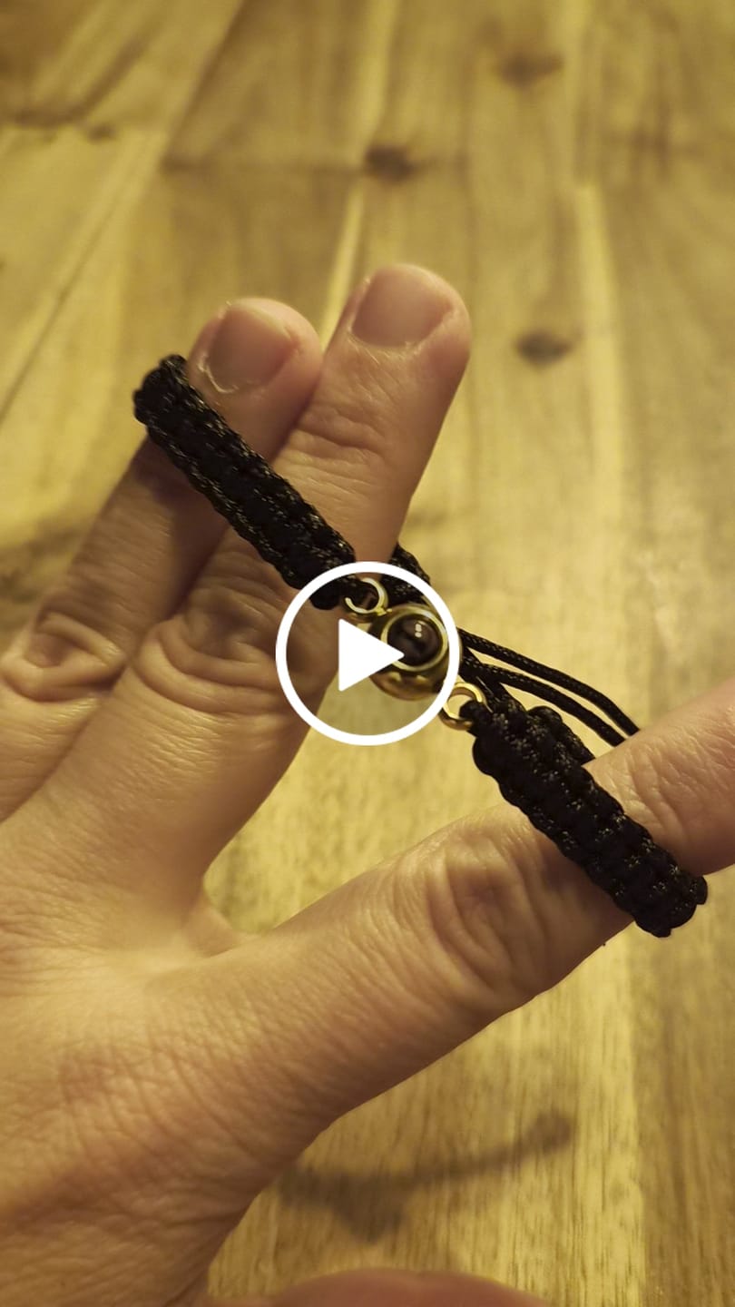 Customer video review of Fotoarmband mit eigenem Foto