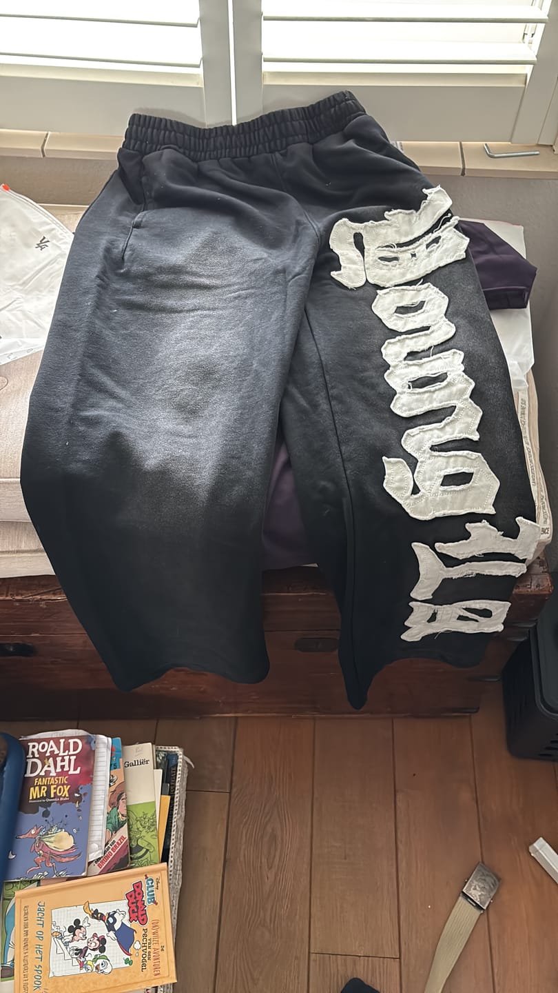 Customer photo review of 2067 - Elevated Essentials - Baggy Sweats