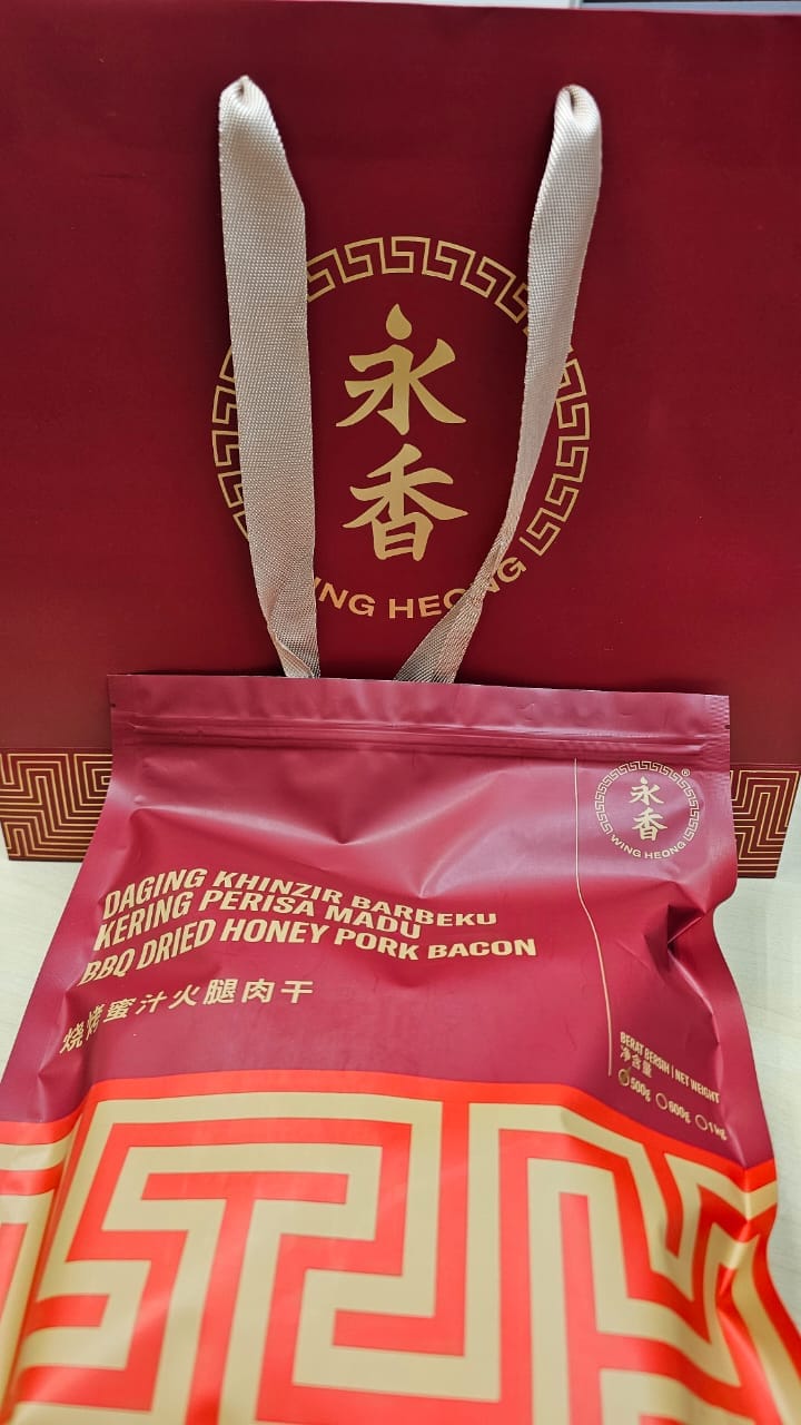 Customer photo review of BBQ Honey Bacon Pork Dried Meat Bakkwa