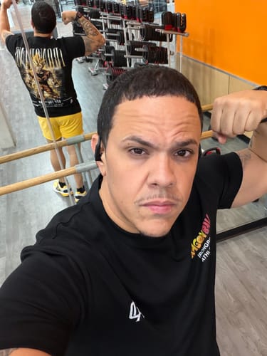 Customer photo review of [Limited Edition] 'Dragon Ball: Goku SSJ2' Heavyweight T-Shirt