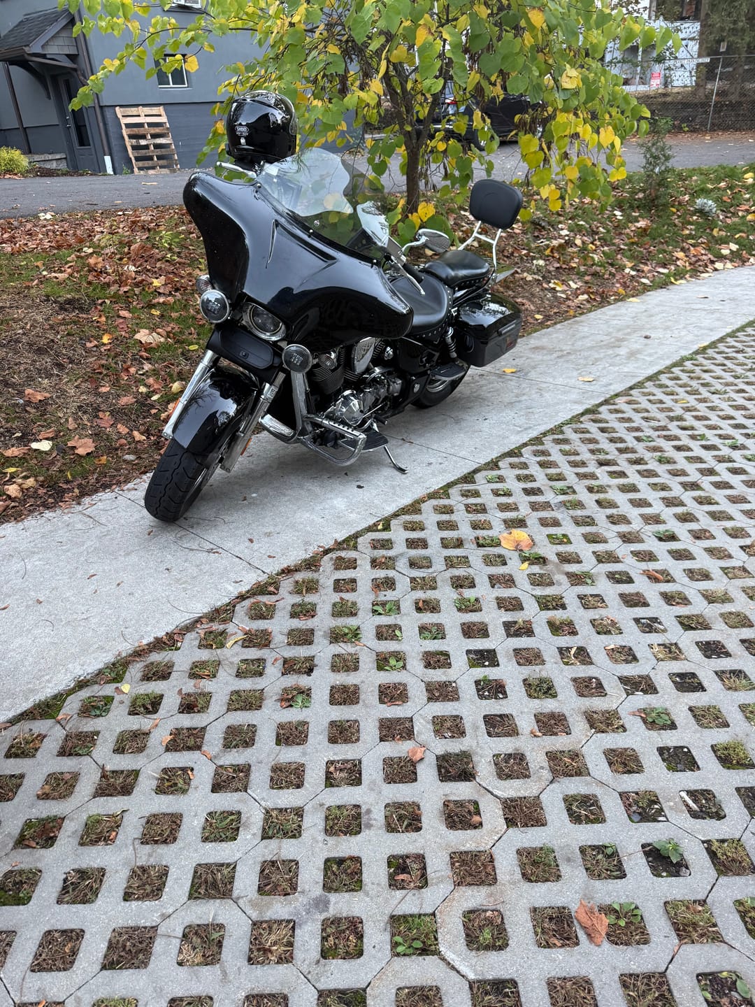 Customer photo review of 2L - Dark Age Plain Leather Motorcycle Tool Bag for Harley Davidson
