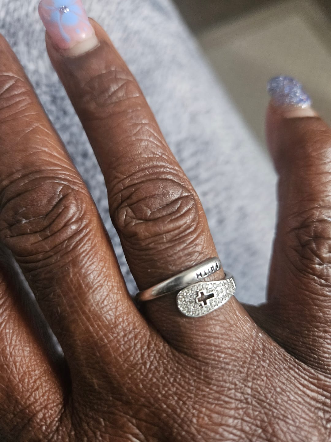 Customer photo review of "FAITH" Handmade Christian Family Ring in Zircon & 925 Sterling Silver (GIFTING OFFER)