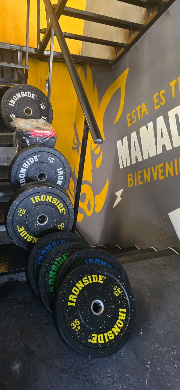 Customer photo review of Disco Olímpico Bumper Hi-Temp IRONSIDE (10 a 45 LB)