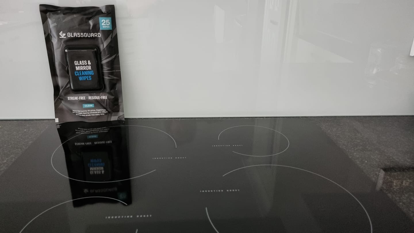 Customer photo review of GLASSGUARD® Glass & Mirror Cleaning Wipes