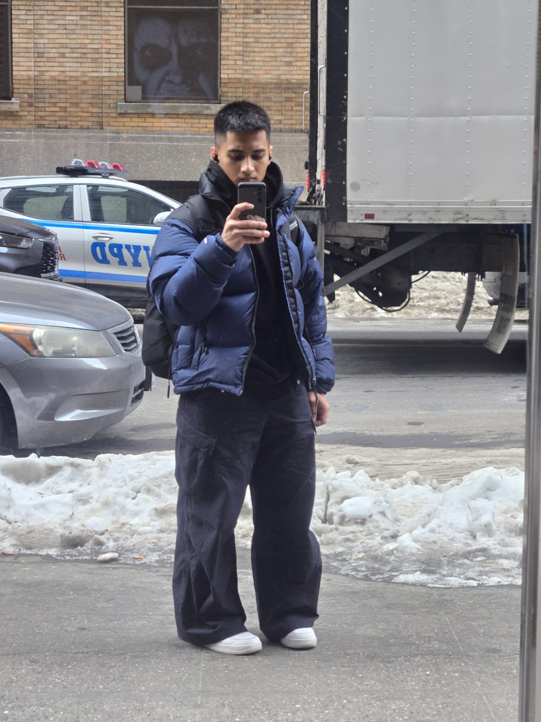 Customer photo review of The North Face Men's 1996 Retro Nuptse Jacket in Summit Navy/TNF Black