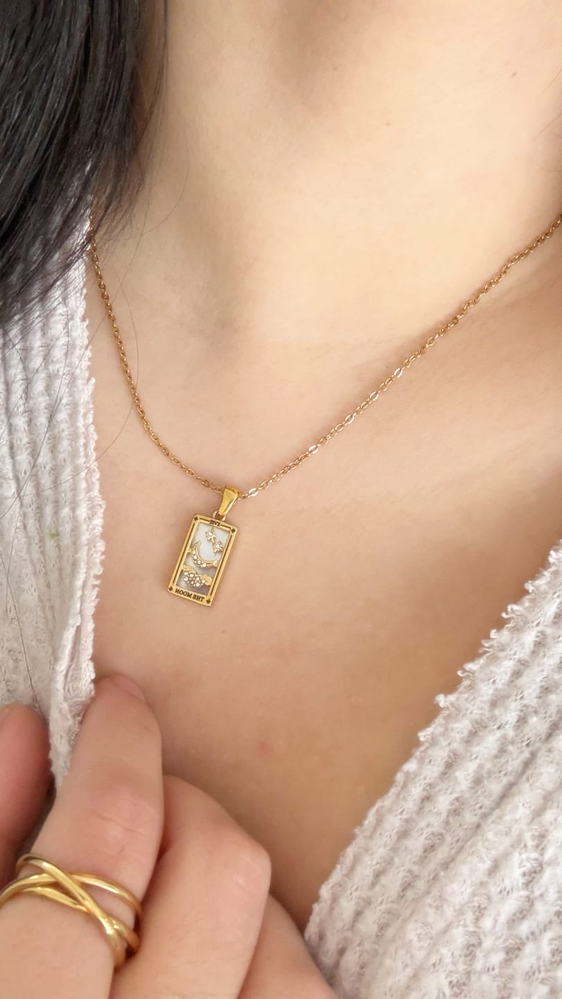 Customer photo review of Golden Fortune Necklace (Bundle)