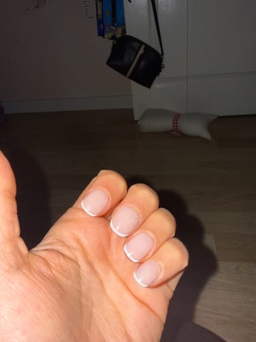 Customer photo review of Chic & French - XS Squoval - 30 Adet Takma Tırnak