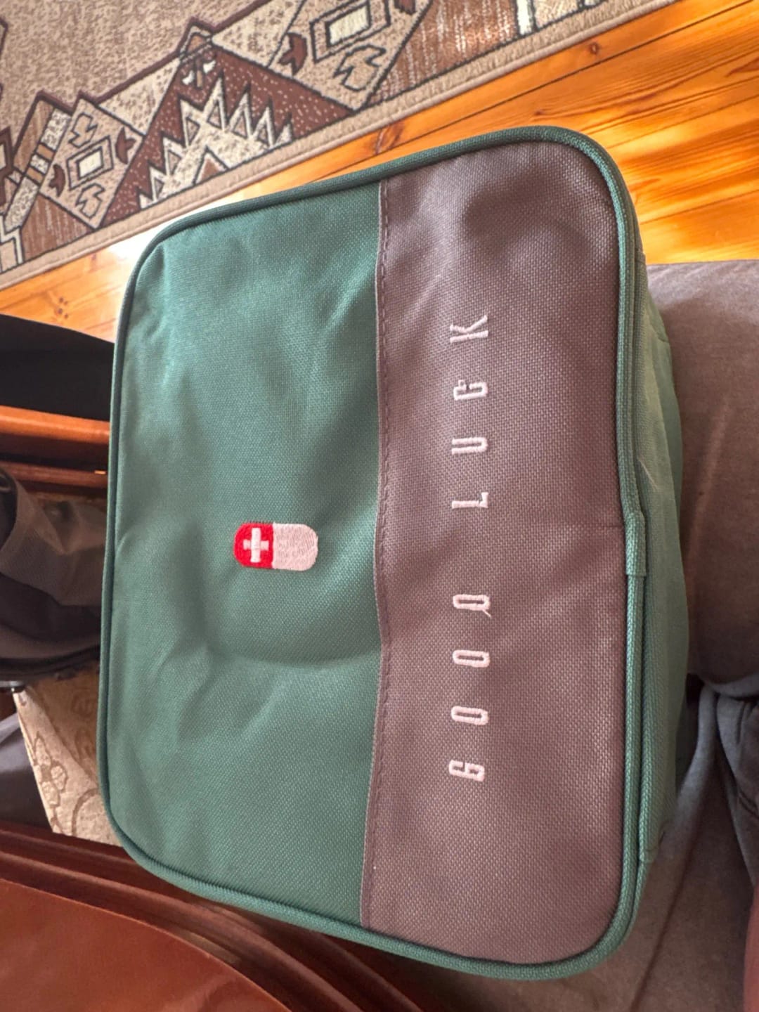 Customer photo review of Trousse Pharmacie Voyage Grande Taille