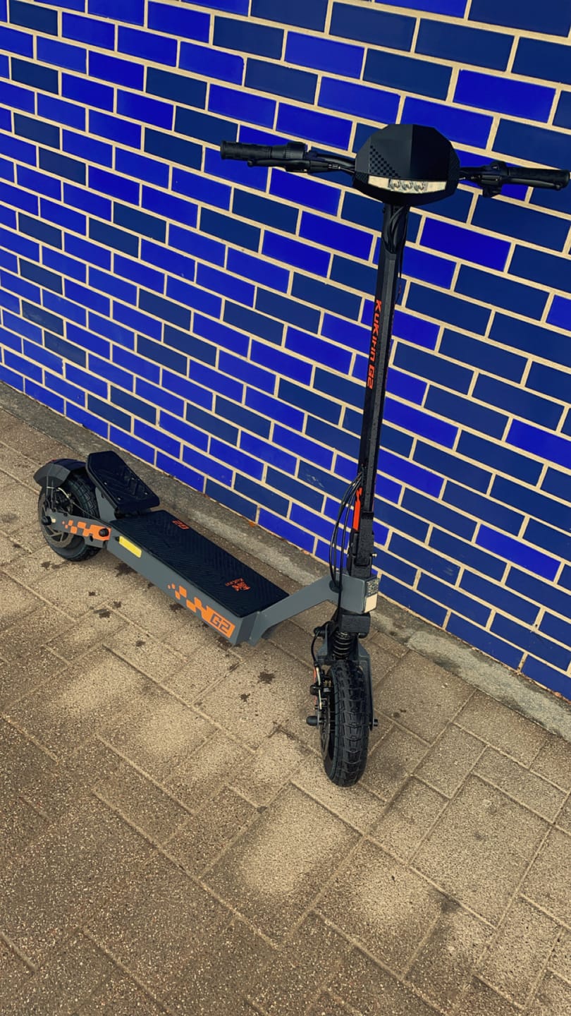 Customer photo review of KuKirin (Kugoo) G2 Electric Scooter (2025 Upgrade)
