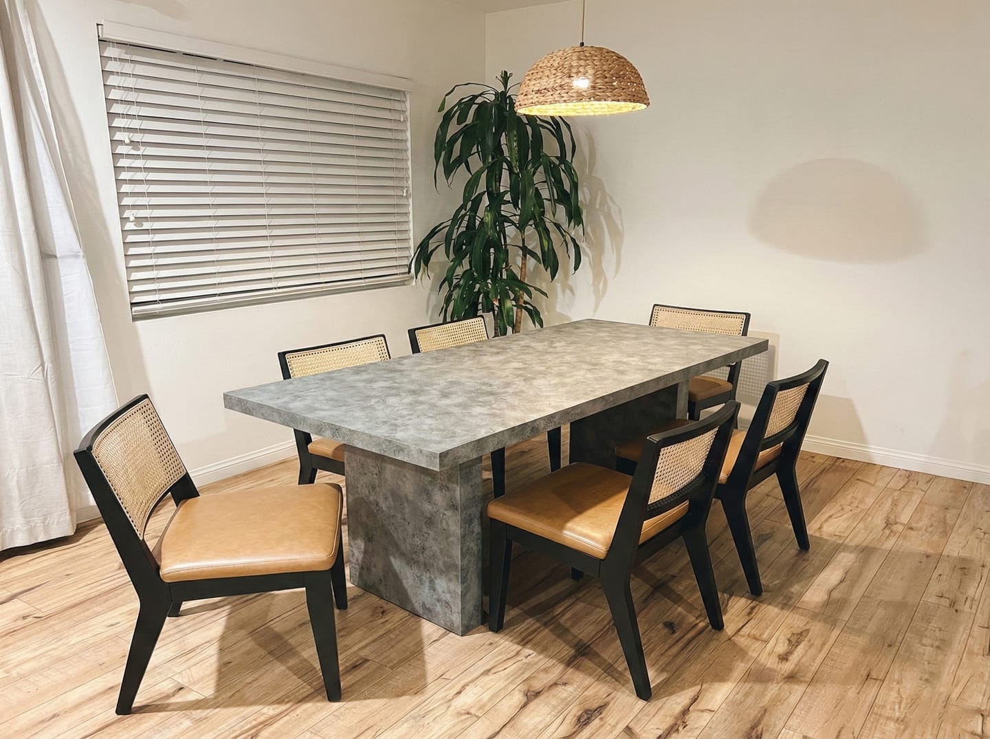 Customer photo review of Todd Japandi Gray Wooden Rectangular 67" Double Pedestal Dining Table for 4-6 people