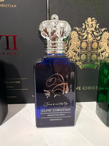 Customer photo review of Clive Christian Jump Up and Kiss Me Hedonistic