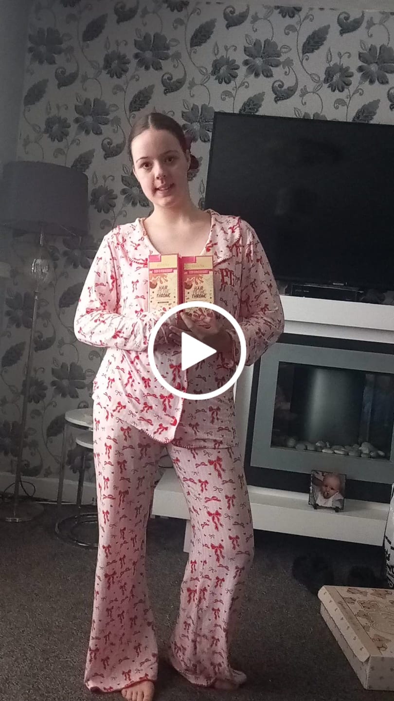 Customer video review of Hair To The Throne Shampoo & Conditioner Bundle