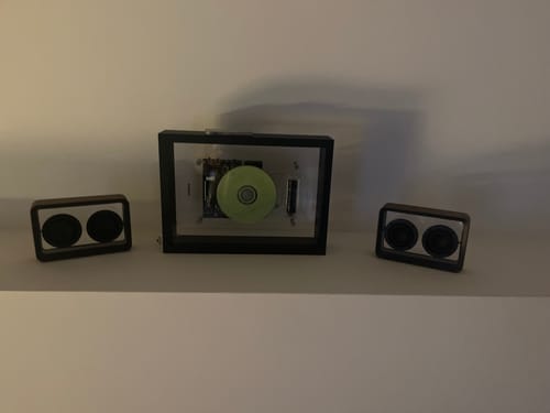 Customer photo review of M1 Music Frame CD Player