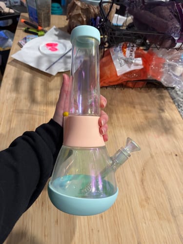 Customer photo review of The Bong Iridescent - Bubblegum