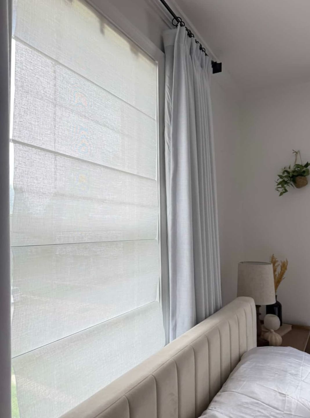 Customer photo review of Elegant Light Filtering Roman Shade