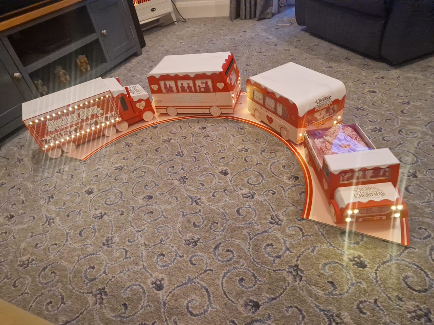Customer photo review of Cruising Home For Christmas Makeup & Beauty Advent Calendar 2025