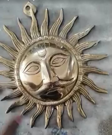 Customer photo review of Big Sun (Surya Ji) 100% Pure Brass Statue Idol, Wall Decorative Showpiece for Home, Office and Gifting by Vastu Mandir