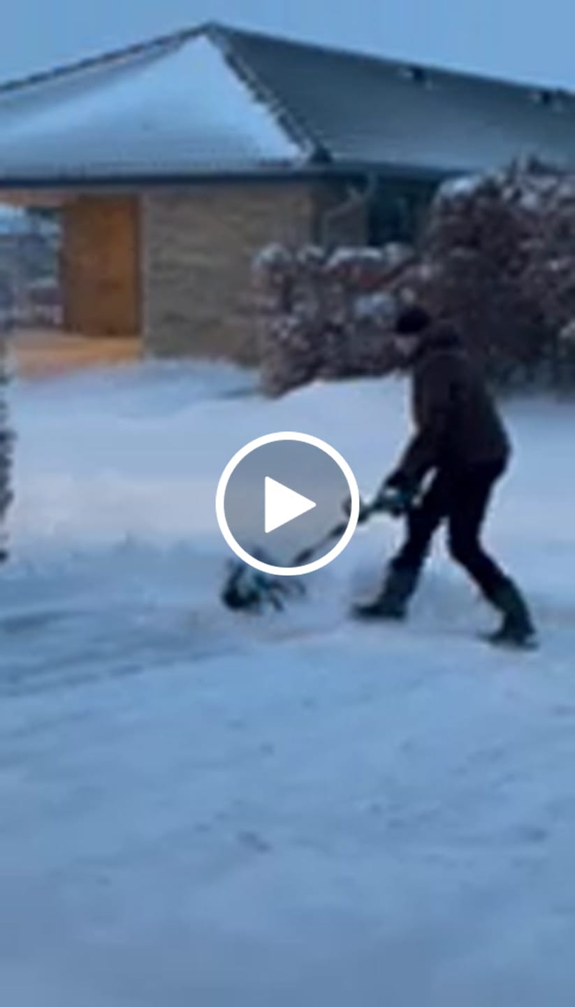 Customer video review of ONEVAN 12" Brushless Cordless Snow Shovel Foldable with Wheels | For Makita 18V Battery