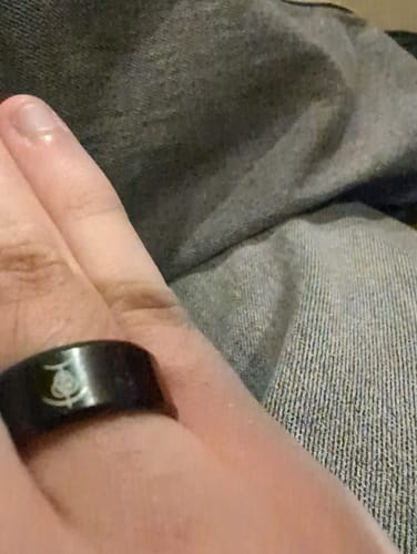 Customer photo review of Chic Game Pattern Stainless Steel Ring