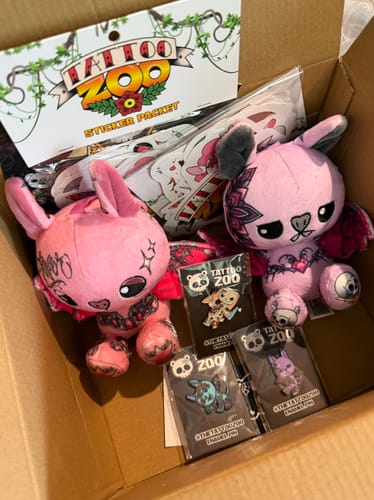 Customer photo review of Batties Plush Pendant Blind Box