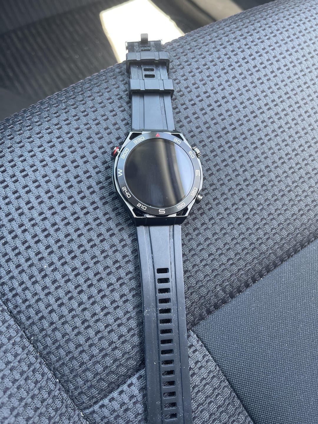 Customer photo review of Fitaos Max 1 Blood Glucose & ECG Smartwatch - Body Temp Health Tracker