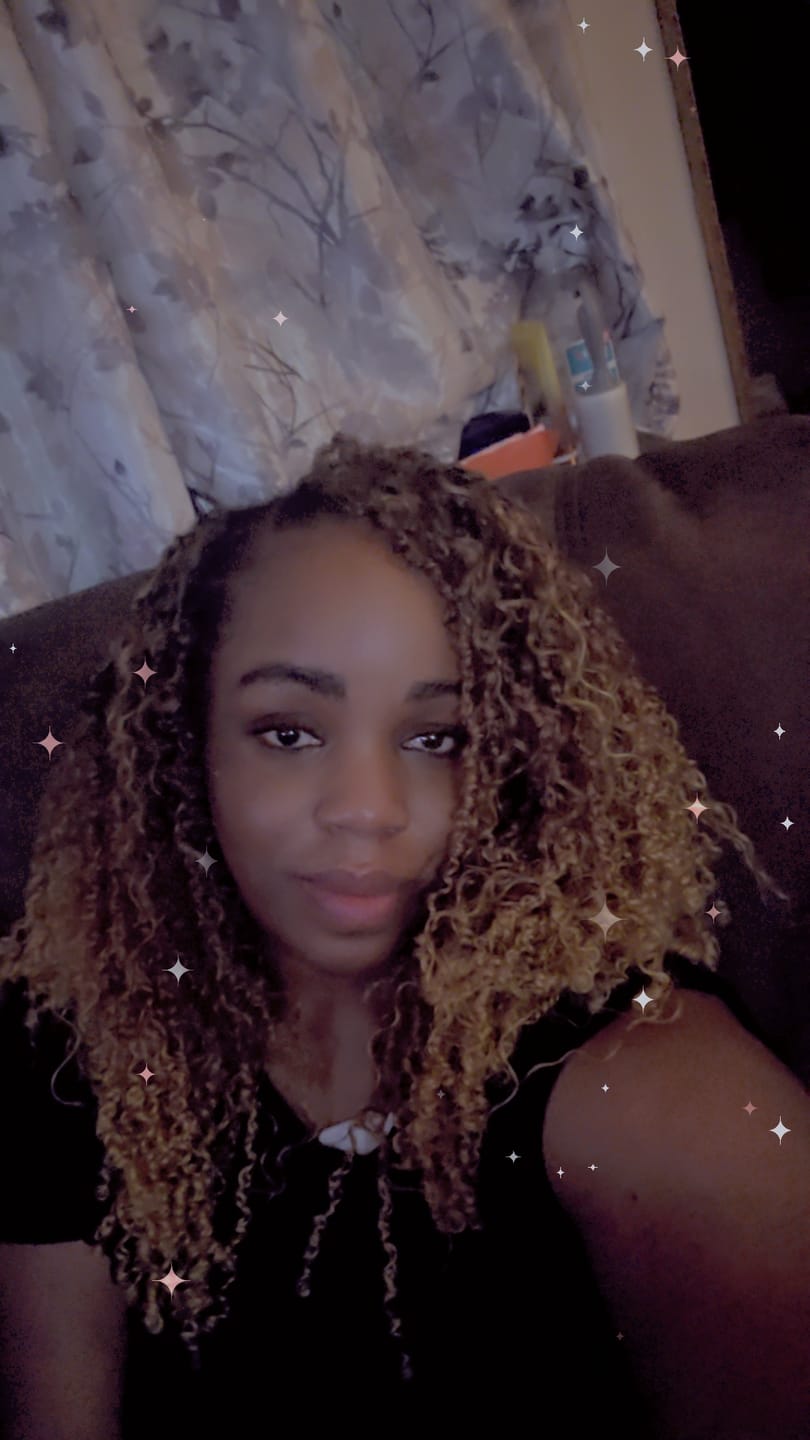 Customer photo review of Bobbi Boss Xtra Boho Pre-Looped Crochet Braids - BOHO FINE TWIST+WAVE 14/24 3X