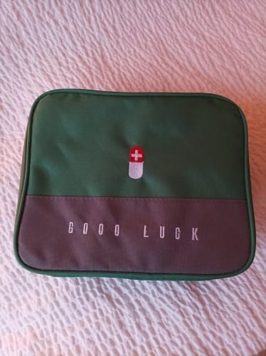 Customer photo review of Trousse Pharmacie Voyage Grande Taille