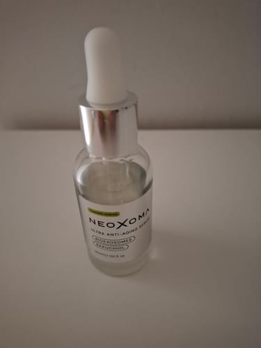 Customer photo review of Sérum de Exosomas Ultra Rejuvenecedor con Bioexosomas de Bakuchiol