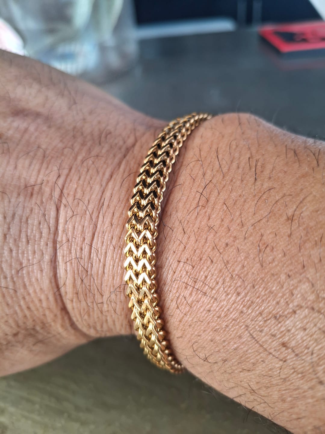 Customer photo review of Pulsera Franco Oro