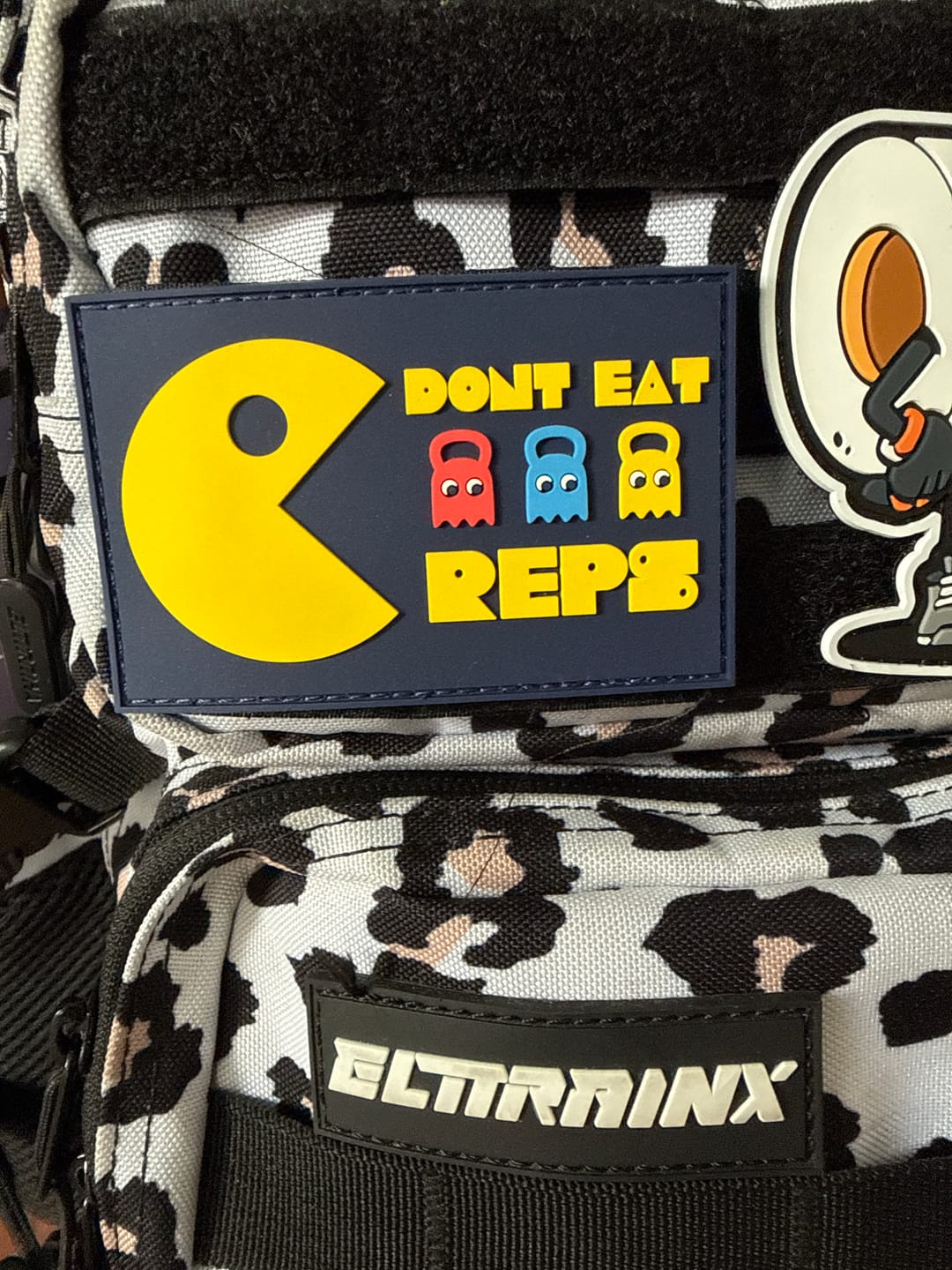 Customer photo review of Parche Pvc Don't Eat Reps