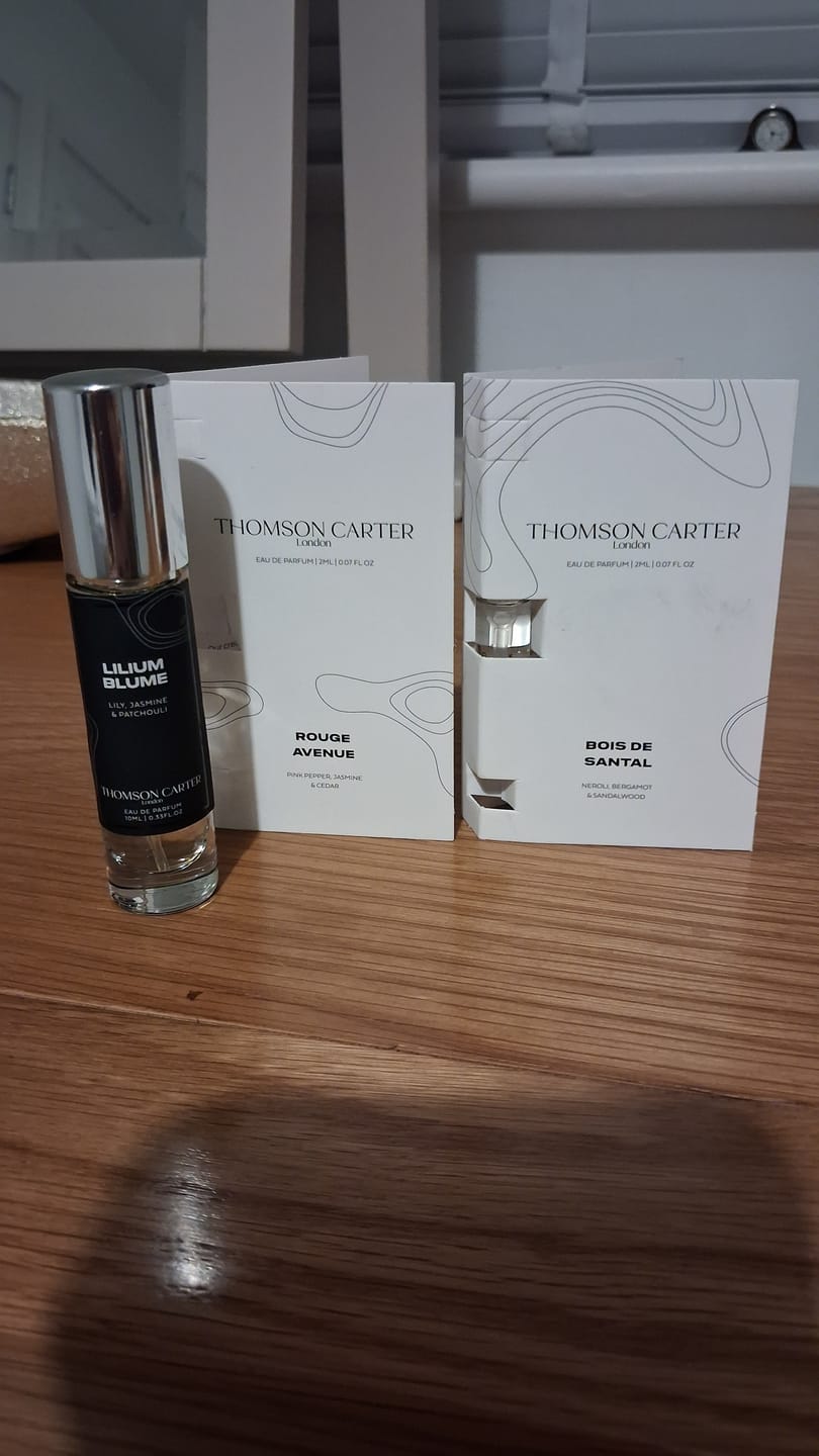 Customer photo review of Bois De Santal | Eau de Parfum | 2ml