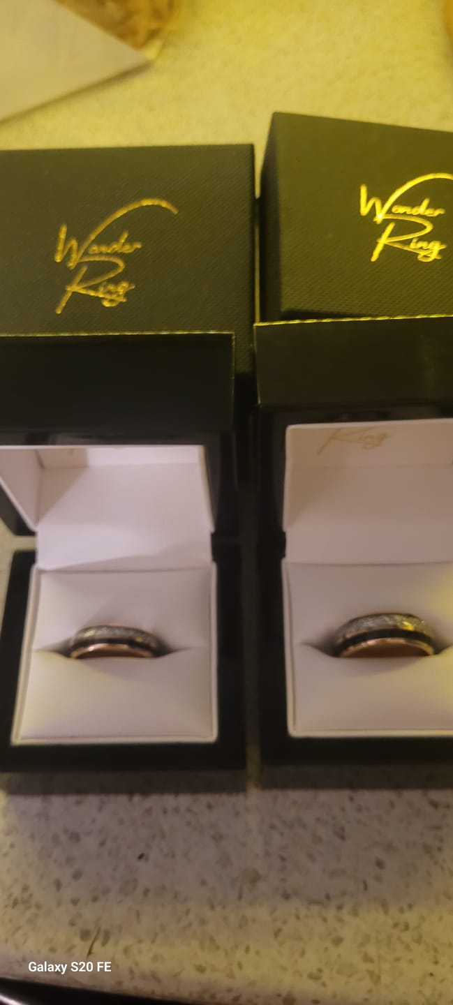 Customer photo review of The Rosie Black Wonder Ring Set