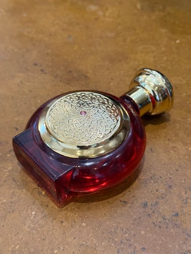 Customer photo review of Boadicea The Victorious Oud Sapphire