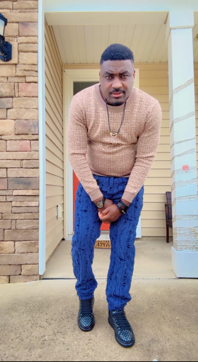 Customer photo review of Wide Stripes Stand Shirts
