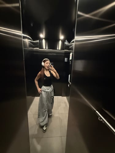 Customer photo review of Omirad Rock Graphic Wrap Pants