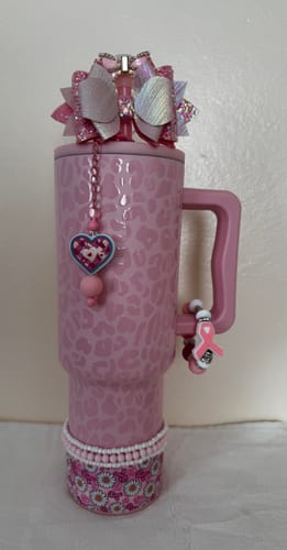 Customer photo review of Pink Bow Deluxe Metal Straw Topper