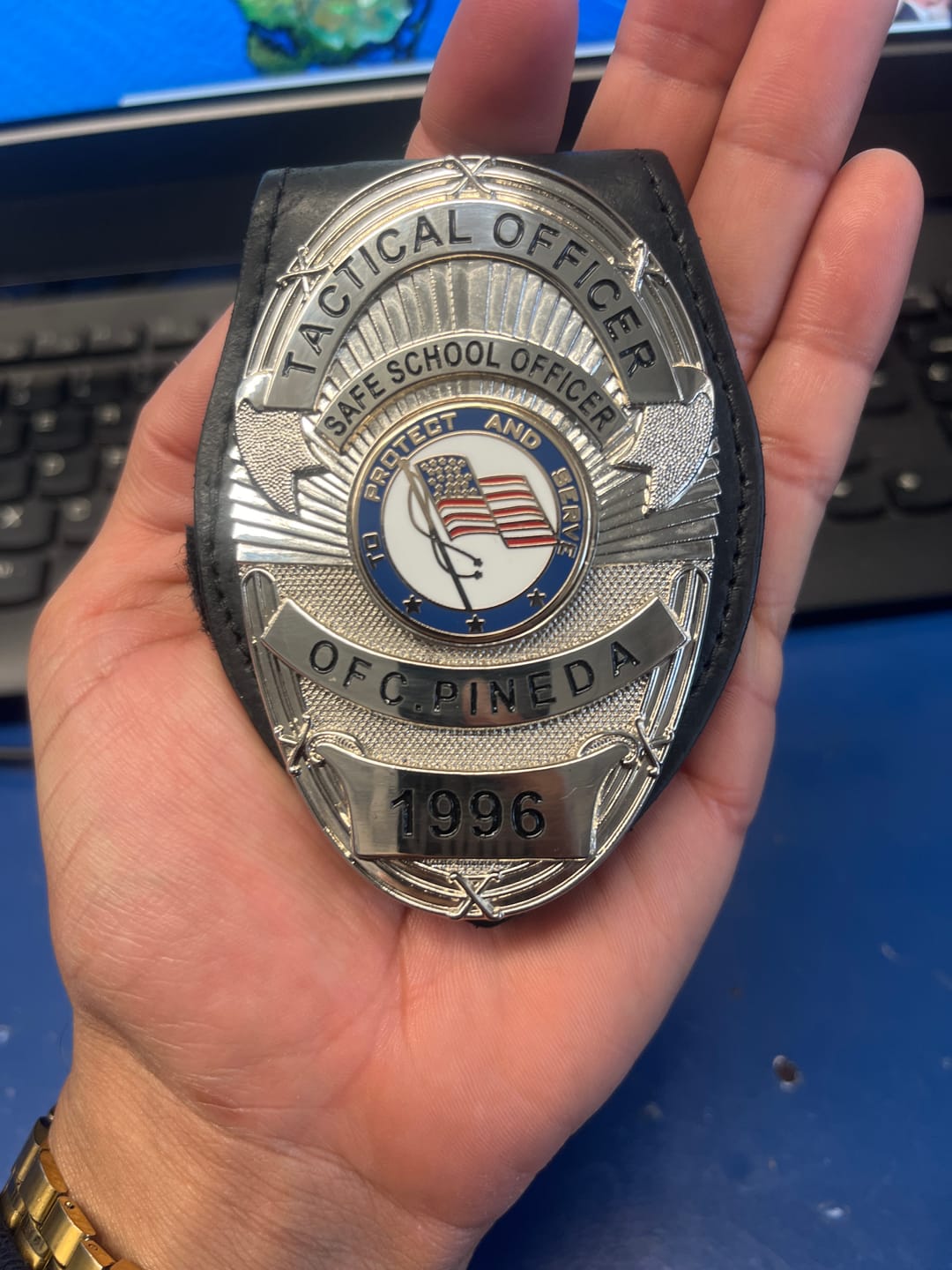 Customer photo review of Customizable Badge BA03