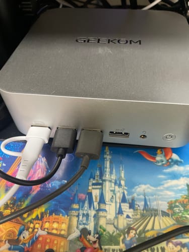 Customer photo review of GEEKOM AI PC A8 MAX ミニPC AMD Ryzen R9-8945HS