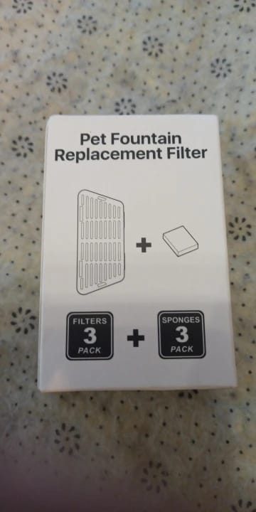 Customer photo review of ROJECO Water Fountain Replaceable Filter For 2.2L Wireless Cat Water Fountain