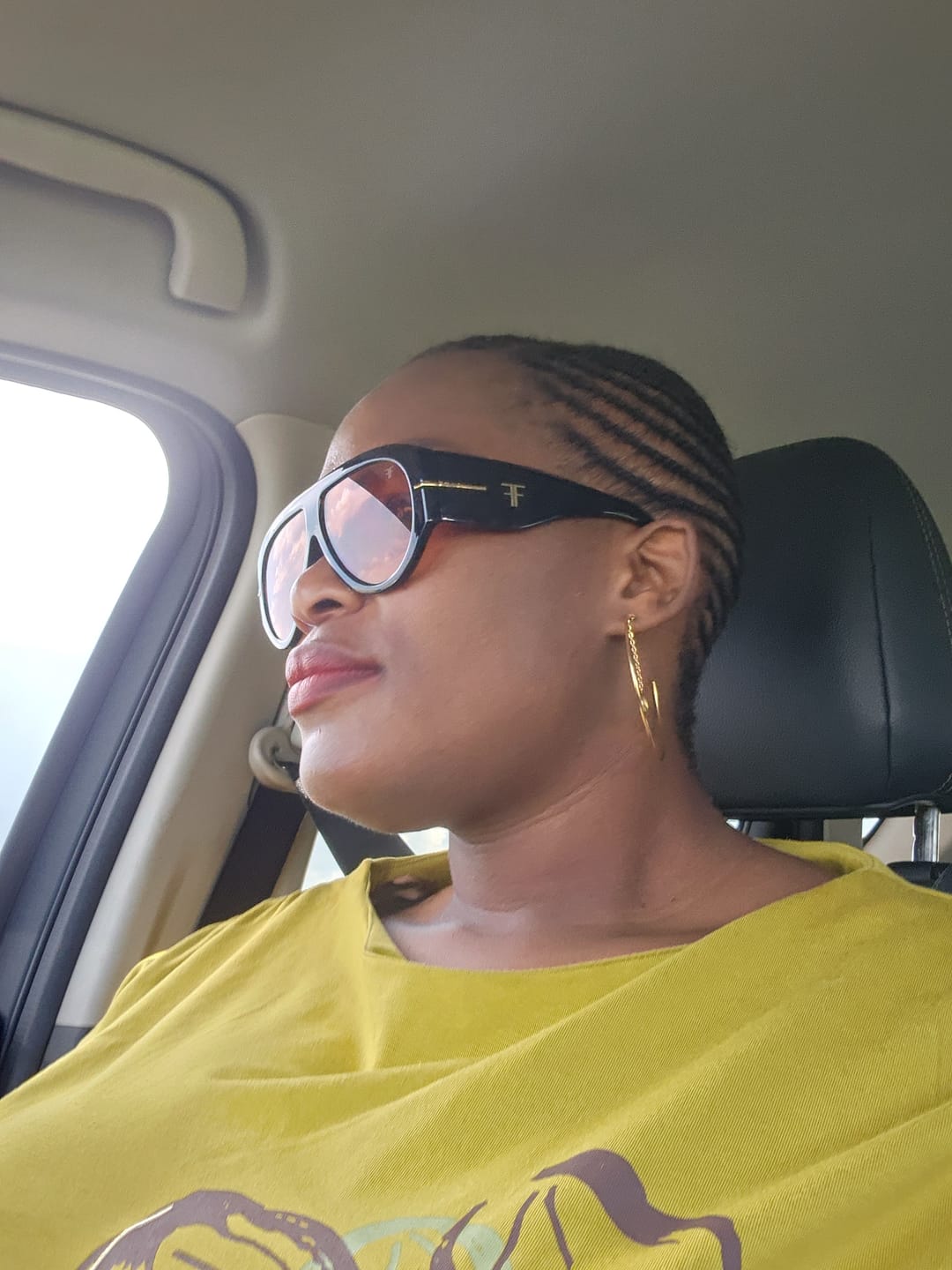 Customer photo review of Gold Era Drop Hoops
