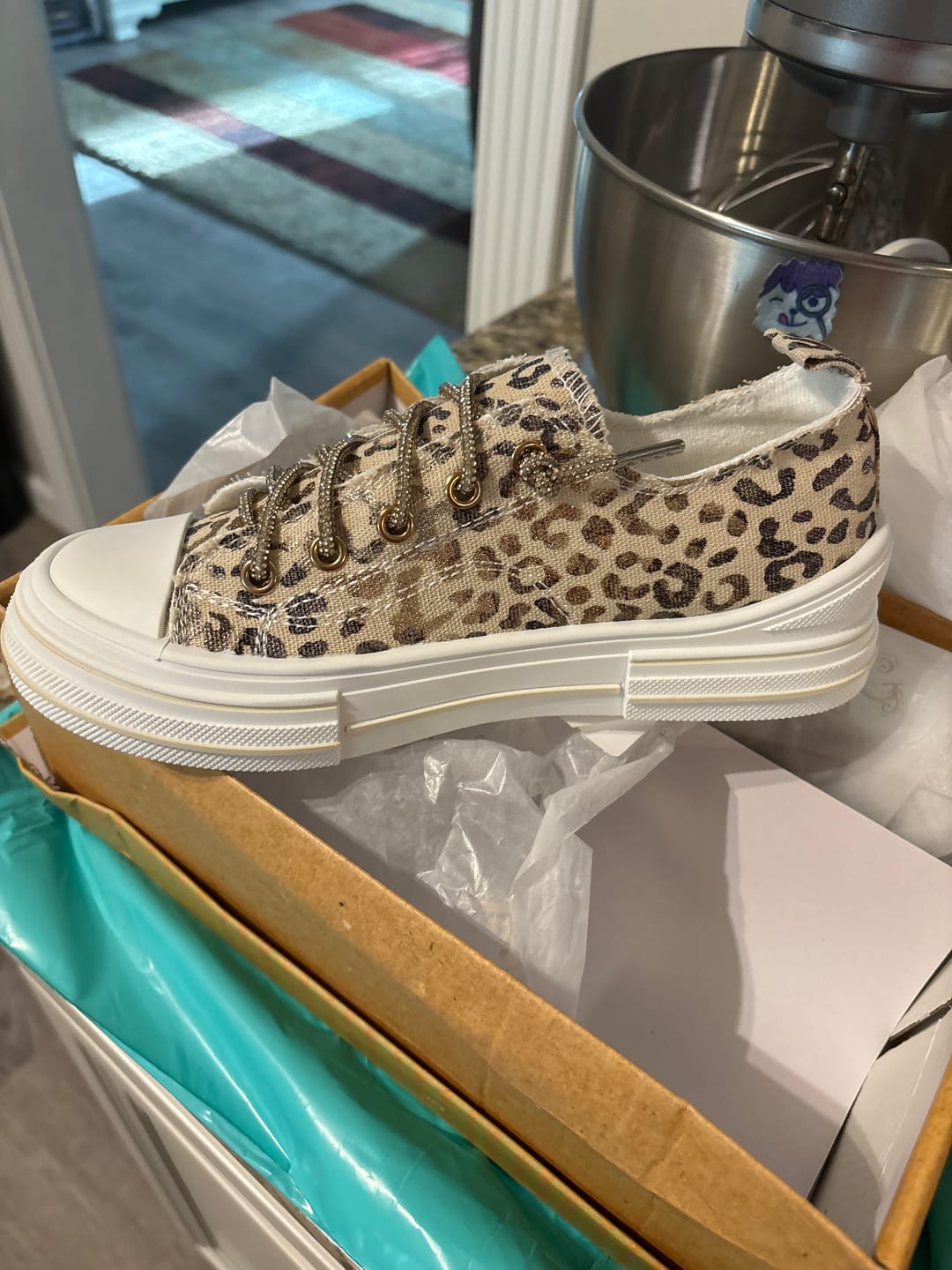 Customer photo review of Very G Natural Aman Leopard Sneakers