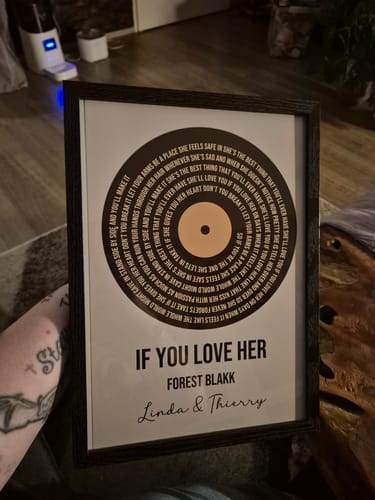 Customer photo review of Vinyl songtekst